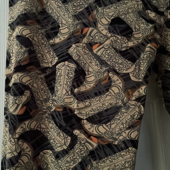 Lularoe leggings RARE - Picture 2 of 2